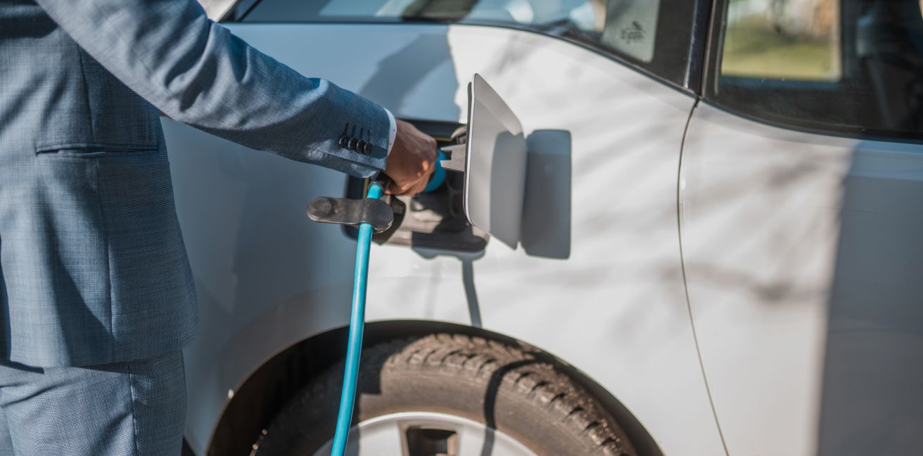 Voitures à hydrogène vs voitures électriques : tout comprendre